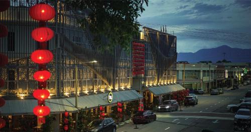 Kampung Sengat Hotel | 1969 Business Suites Bandar Botani, Ipoh