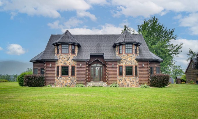 Spottswood Cottage | 198 m² Cabin ∙ 3 bedrooms ∙ 6 guests