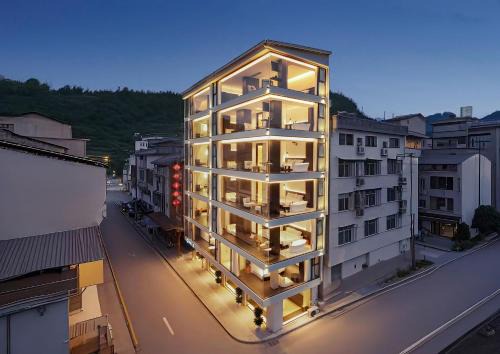 Wulingyuan House | 1982 Holiday Homestay