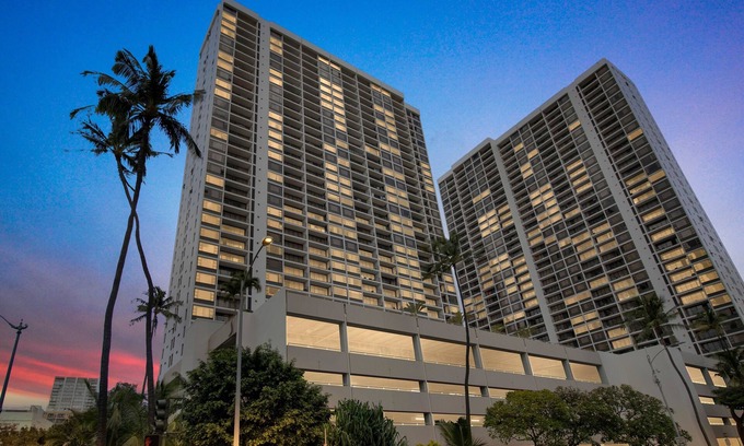 Waikiki Condo | 19th Floor Condo with Lanai & Sea Views - FREE Parking! by Koko Resort Vacation Rentals
