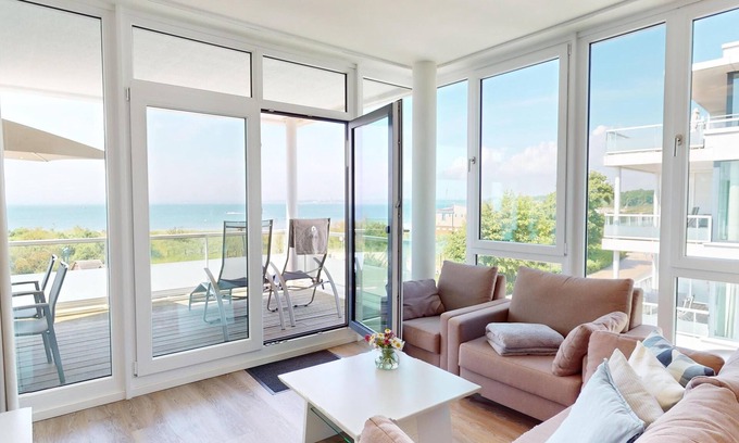 Pelzerhaken Apartment | 1a sea view from the first row in Südkap Pelzerhaken