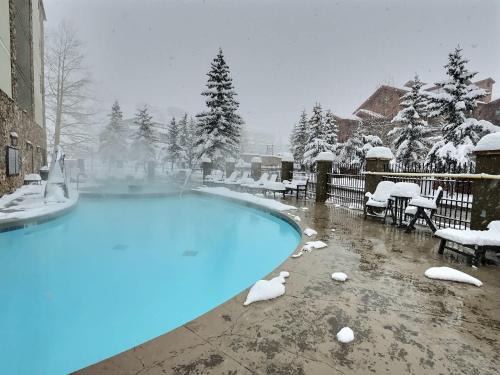 Crested Butte House | 1bd 274 Perfect Location with Pool and Hot Tub