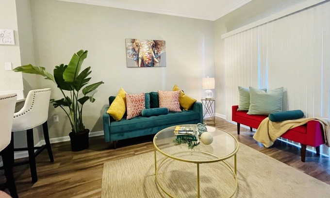 Oviedo Apartment | ** 1Bdr, 1Bth Furnished Luxury Oasis **