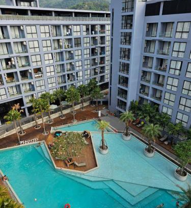 Kamala Apartment | 1BDR Roof pool 500m to beach Great gym Parking