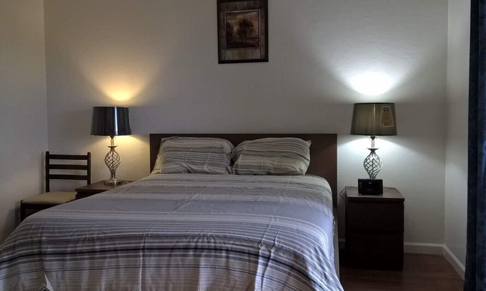 Surprise Condo | 1BEDROOM+DEN CONDO by SUNCITIES in SURPRISE