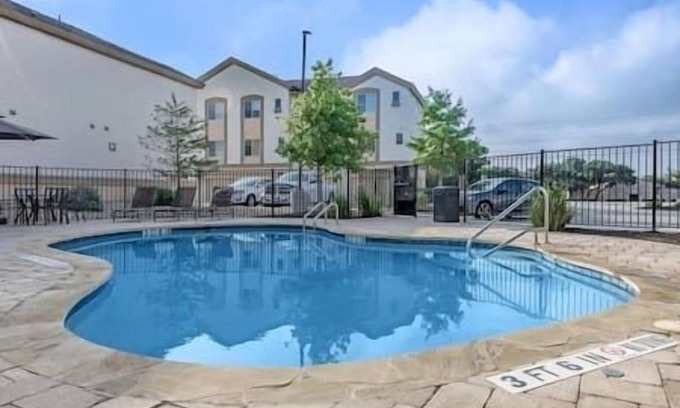 North Buttercup Creek Condo | 1BHK Furnished Retreat | Cedar Park Austin Stay