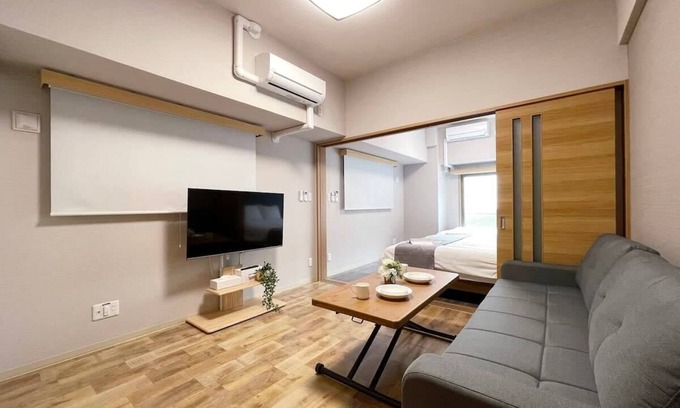 Hiroshima City Centre Apartment | 1BR Apartment with beautiful City View Near Shopping District For 6Ppl