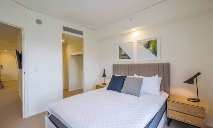 Bowen Hills Apartment | 1BR Executive Apartment with Pool & Gym - Sleeps 3