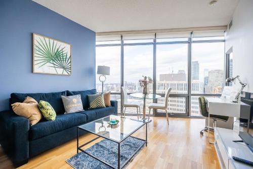 Bay Cloverhill Apartment | 1BR High Floor View Downtown Toronto