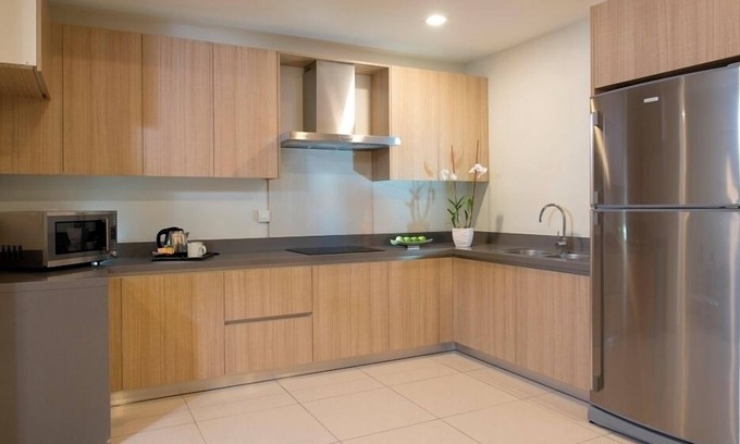 Hulu Kinta Apartment | 2 + 1 Bedroom Lakeview Deluxe Suite #10