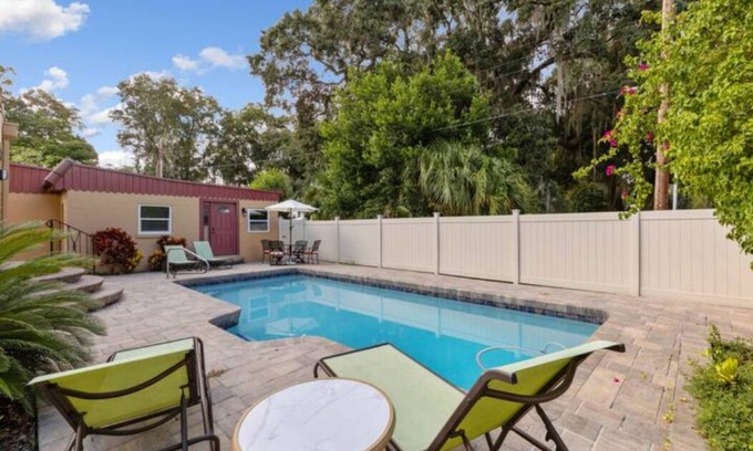 Lakeland House | 2/1 Spanish Cottage w/Pool + Pet Friendly