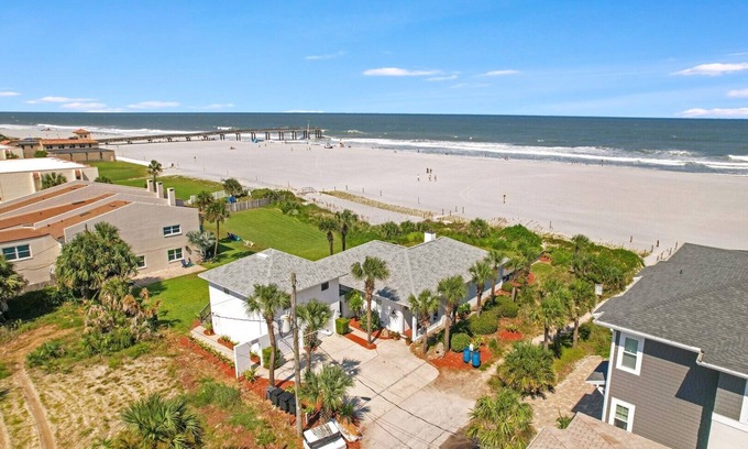 St. Augustine Beach House | 2 15th Street - The Bailey House