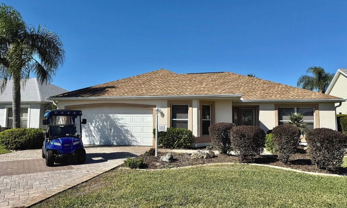 The Villages House | 2/2 (+ Office w/Sofa Bed) in The Village of Glenbrook