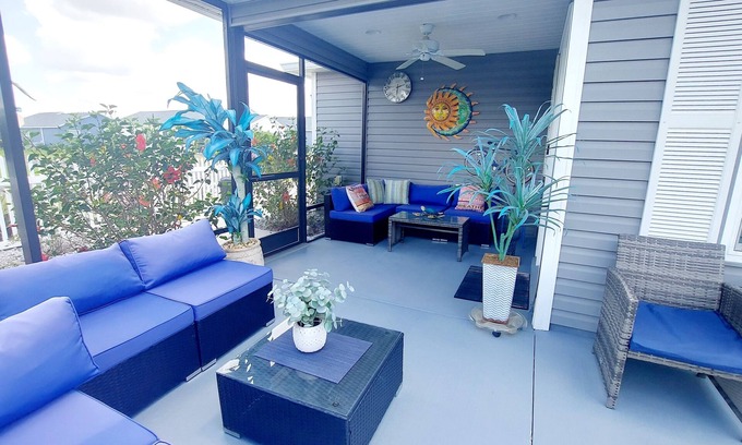 Wildwood House | 2/2 Patio Villa w/GAR golf cart, lg lanai, in The Villages. Brownwood Sq/Sumter