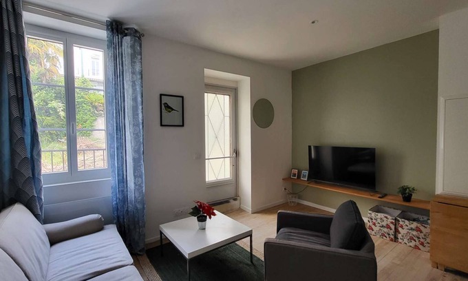 Lourdes Apartment | 2-4 Charming T2 near train station and town center - Free parking nearby