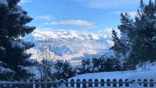 Nendaz Apartment | 2,5 pièces à Haute-Nendaz, grande terrasse, piscine, sauna, tennis