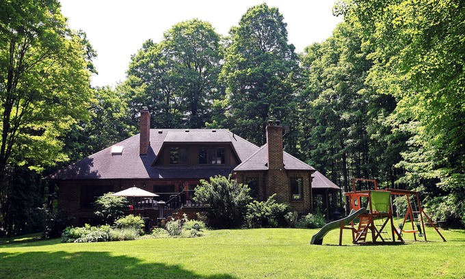 Whitchurch-Stouffville Villa | 2 acres Forest Villa with fantastic view