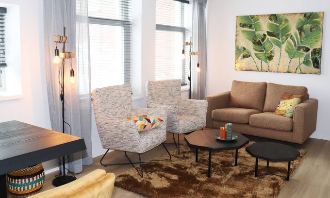 Sneek House | 2 adjacent apartments in the heart of Sneek