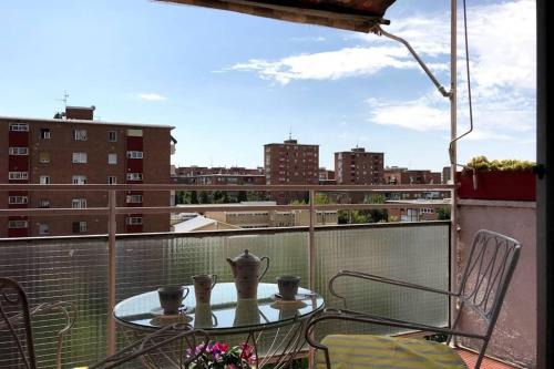 Marroquina Apartment | 2 baños! Piso grande 100 m2 y Garaje gratis