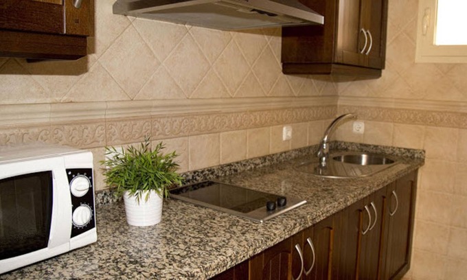 La Linea de la Concepcion Apartment | 2 bedroom apartment with garden block 2 (Apartment 4)