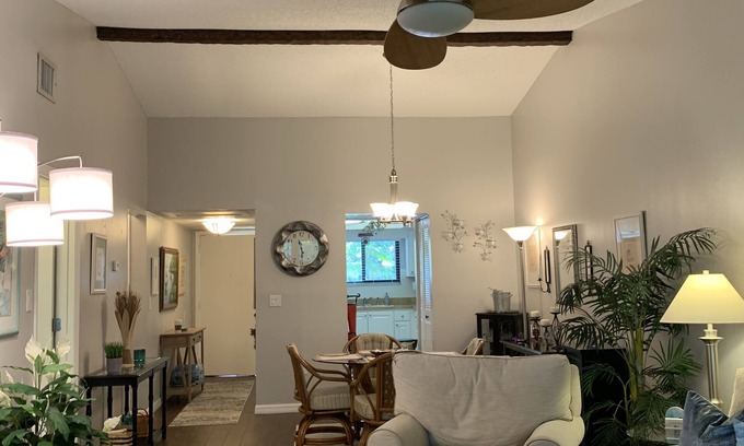 Bradenton Villa | 2 Bed 2 Bath Villa