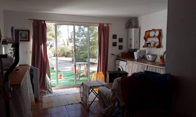 Locaiba Apartment | 2-Bed Apartment - Sleeps 3 - Parking - near Albox