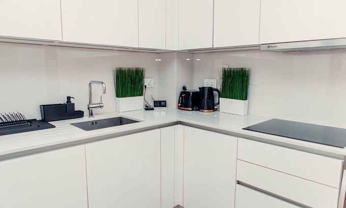 Peninsula Apartment | 2 Bed Flat London
