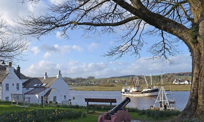 Colvend Cottage | 2 bedroom accommodation in Kippford near Dalbeattie