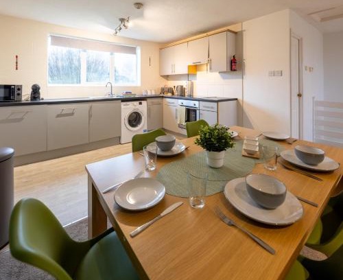 St. Ann's Chapel Resort | 2 Bed Holiday home in Honicombe Park