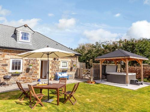 Brazzacott House | 2 Bed in Launceston 41992