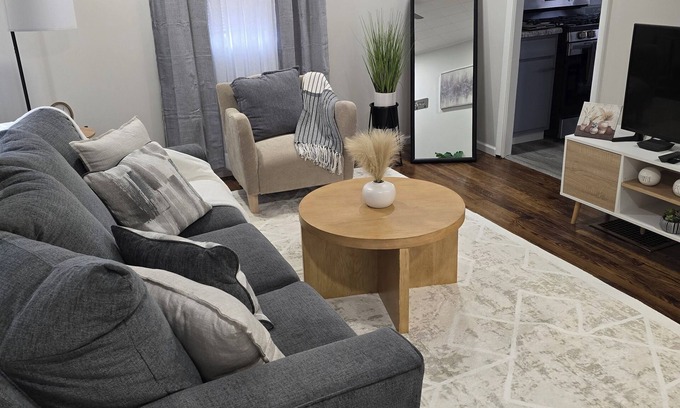 Lafayette House | 2 Bedroom 1 bath house, with a full finished basement. Modern and clean.