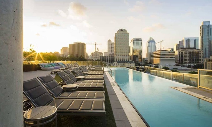 West End Apartment | 2 Bedroom, 2 Bath. Downtown Austin. Amazing View