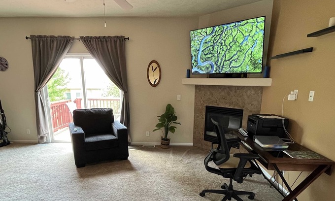 McArdle House | 2 Bedroom, 2 Bath Townhome in West Omaha