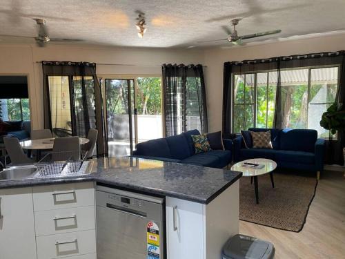 Parap Apartment | 2 bedroom 2 bath Treetop Escape close to the city