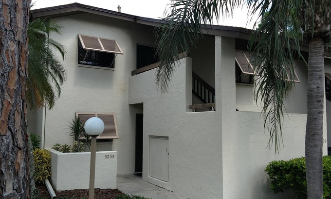 The Meadows Apartment | 2 Bedroom 2 Bathroom Condo with Lovely Lanai overlooking the 16th hole with two lakes