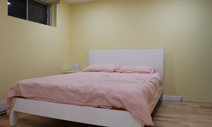 Laval House | 2 Bedroom 2Bath lovely unit in peaceful area