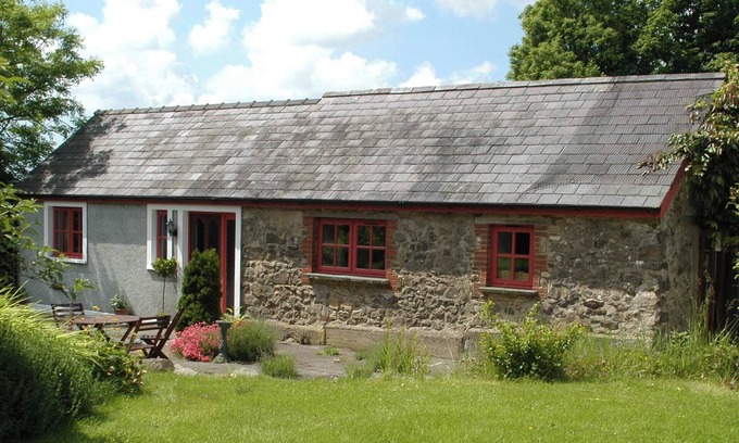 Houghton Cottage | 2 bedroom accommodation in Houghton, near Haverfordwest