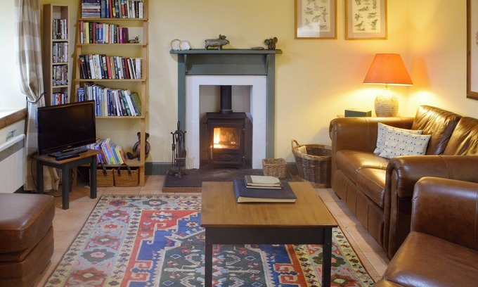 Isle of Seil Cottage | 2 bedroom accommodation in Nr Craignure, Isle of Mull
