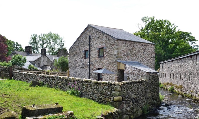 Millom Cottage | 2 bedroom accommodation in near Bootle