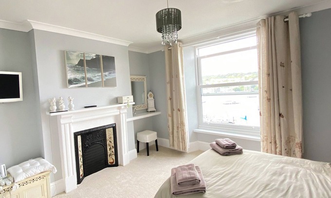 Dartmouth Cottage | 2 bedroom accommodation in Kingswear