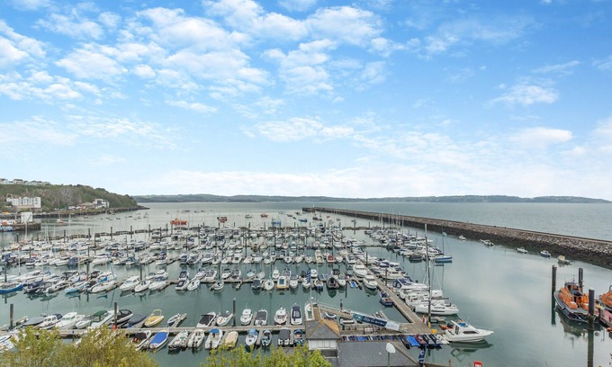 Brixham Cottage | 2 bedroom accommodation in Brixham