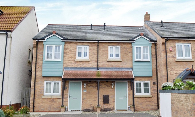 Beadnell Cottage | 2 bedroom accommodation in Beadnell, near Seahouses