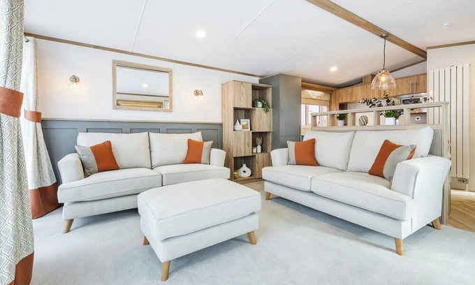 Aberystwyth House | 2 bedroom accommodation in Clarach