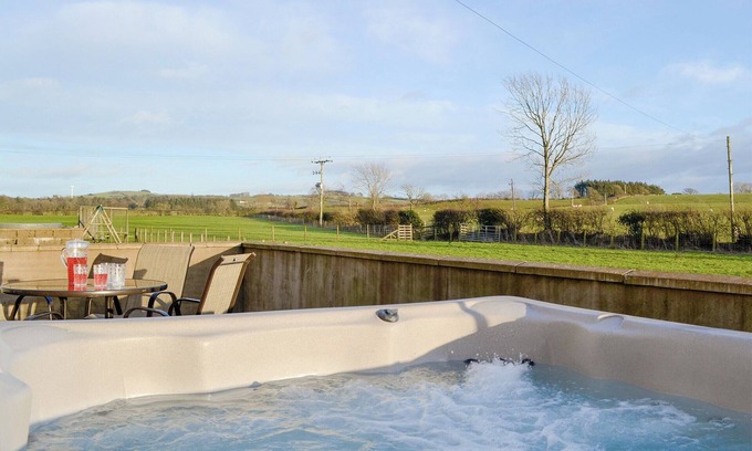 Maryport Cottage | 2 bedroom accommodation in Dearham, near Maryport