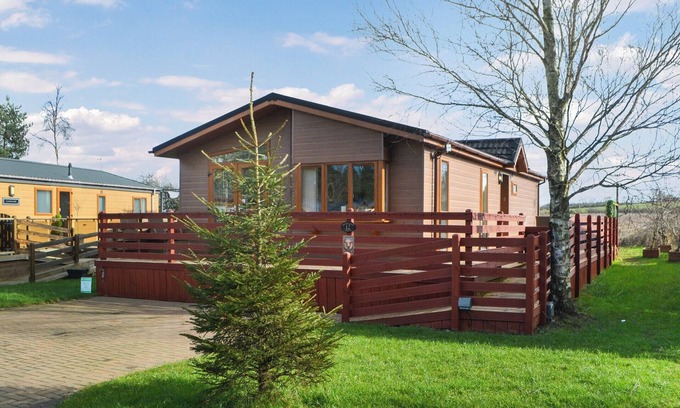 Morpeth Cottage | 2 bedroom accommodation in Felmoor Park, near Morpeth