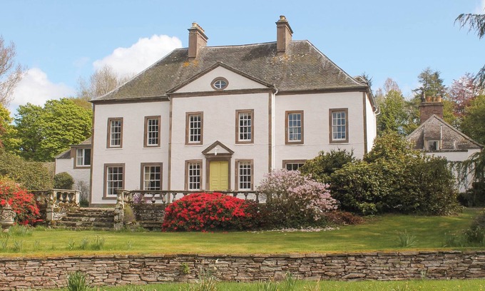 Forfar Cottage | 2 bedroom accommodation in Pitscandly, near Forfar
