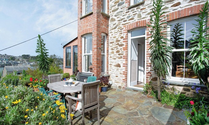 Polruan Cottage | 2 bedroom accommodation in Polruan, near Fowey
