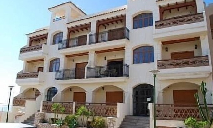 Villaricos Apartment | 2 Bedroom Air-conditioned Apartment With Roof-top Pool And Sea Views