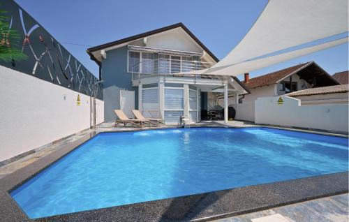 Bjelovar House | 2 Bedroom Amazing Home In Bjelovar