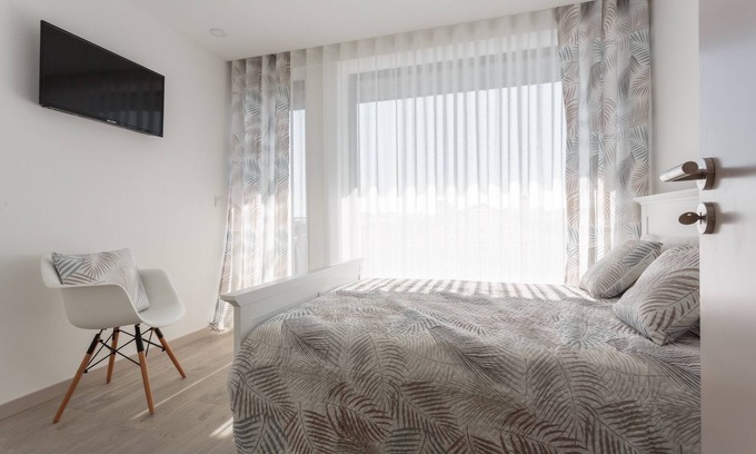 Barra Apartment | 2 bedroom apartment on the seafront